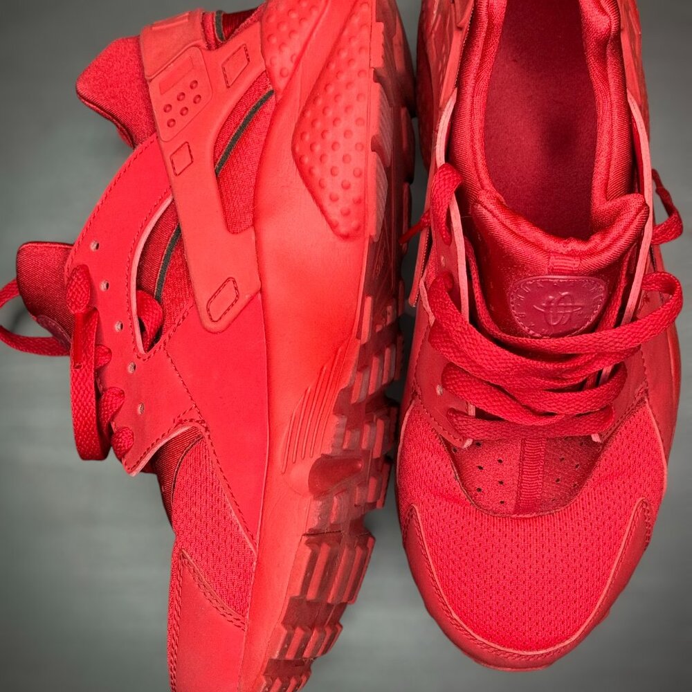 Huarache Run GS 'Triple Red' Size US 7Y